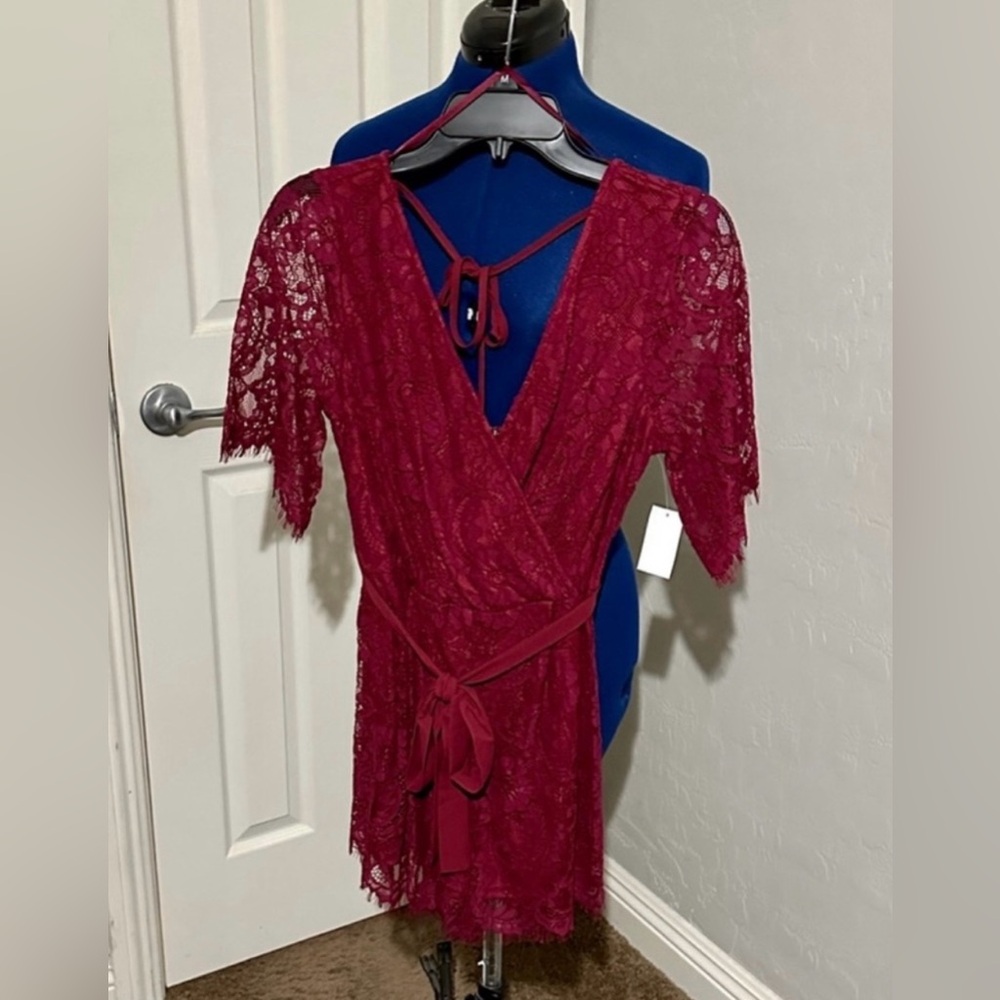Trixxi Maroon Lace Romper